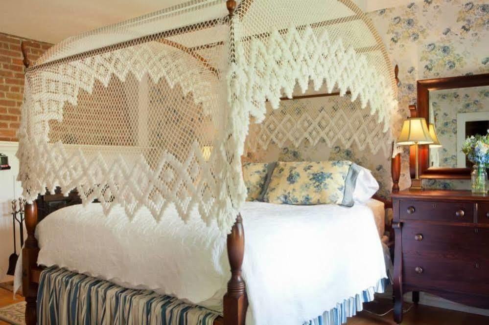 Arlington'S West Mountain Inn Екстериор снимка